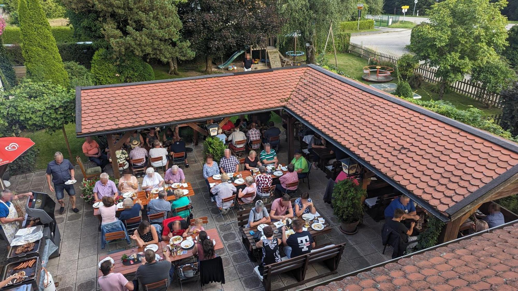 מלון Thyrnau Cafe Zum Toni מראה חיצוני תמונה